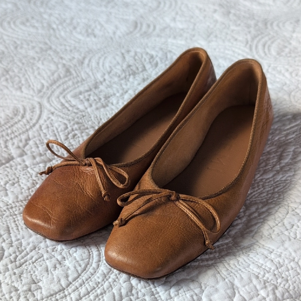M. Gemi Danza Women's Flats